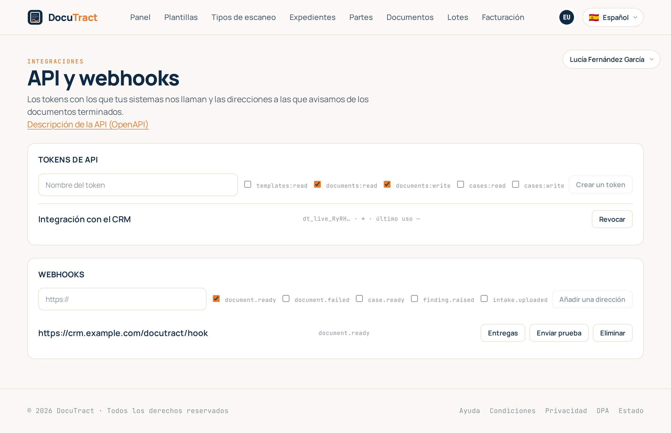 La pantalla Integraciones: tokens de API y direcciones de webhook