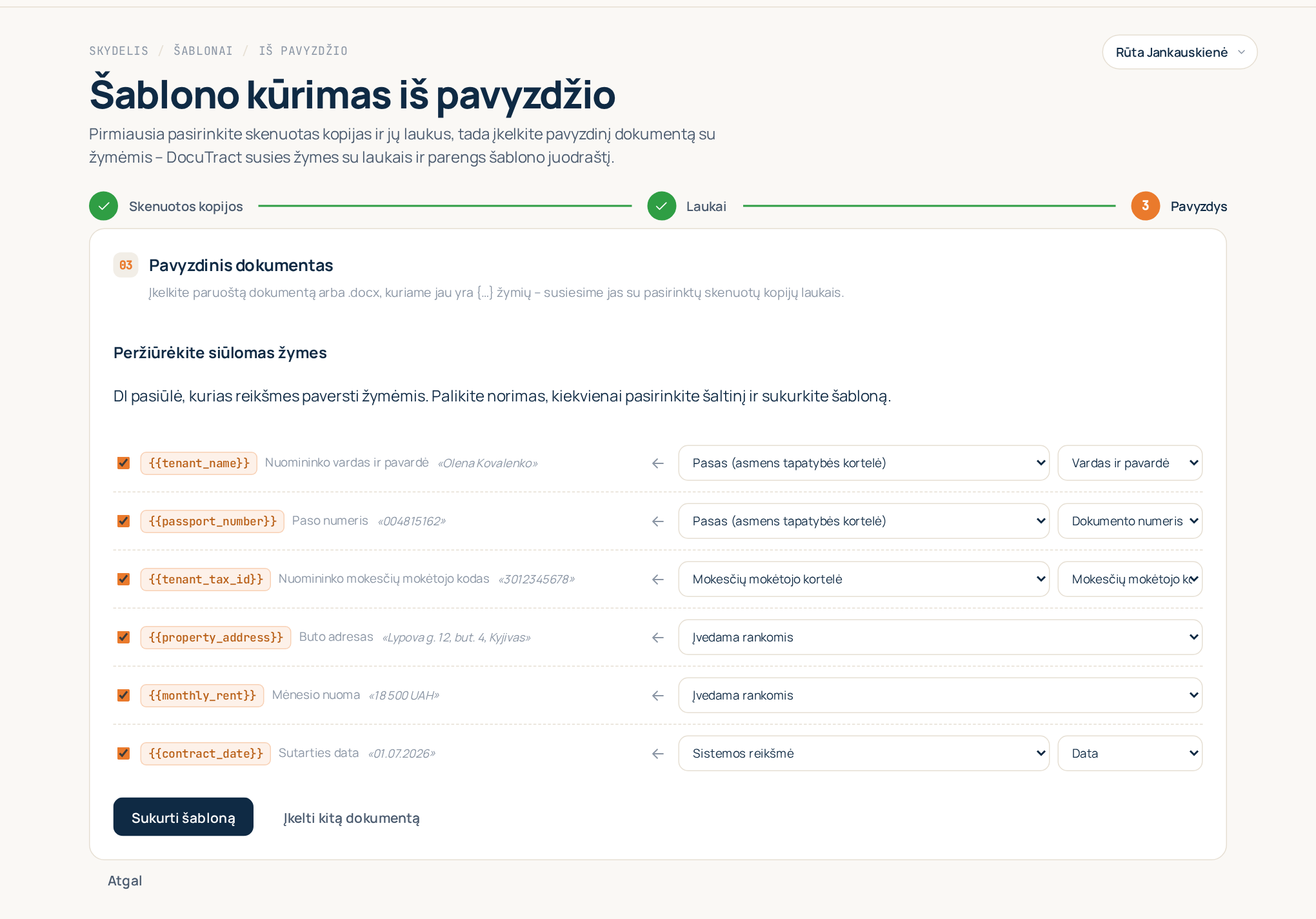 Vedlys peržiūri siūlomas žymes, kiekvieną su šaltiniu
